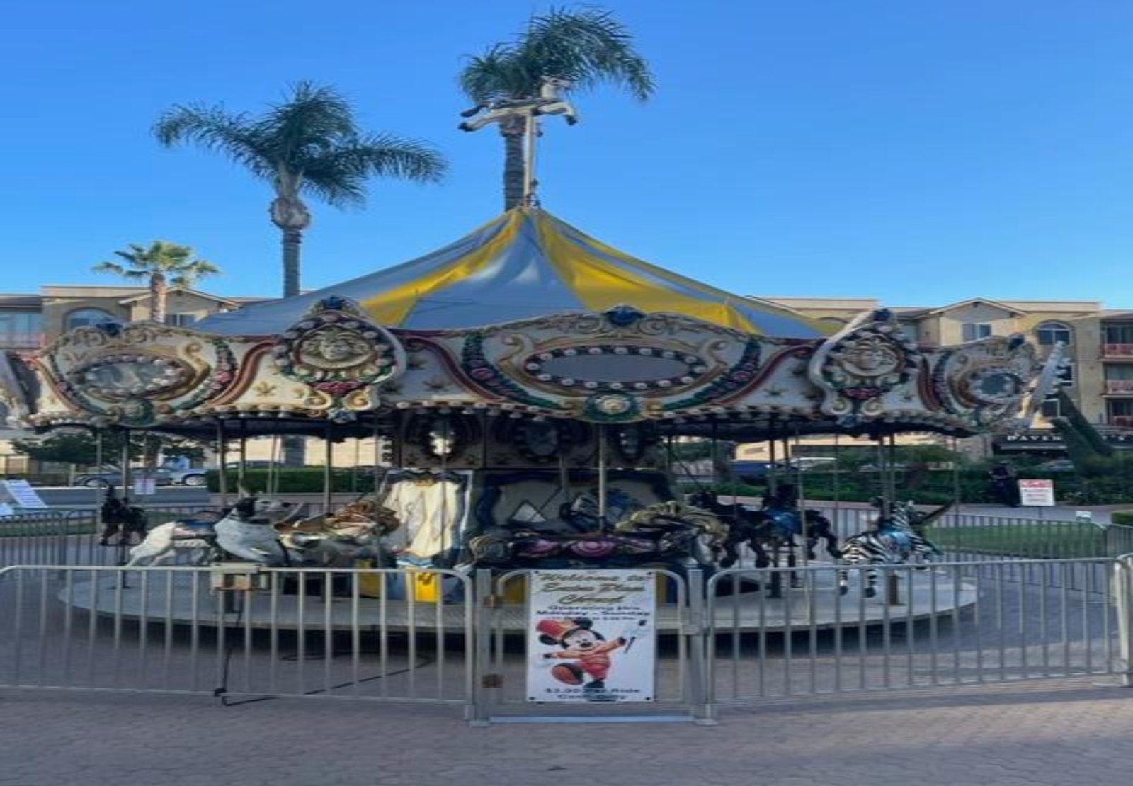 Grand Carousel